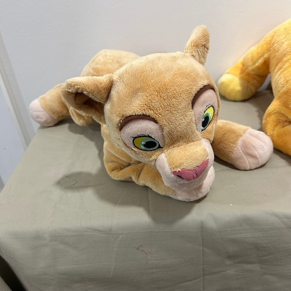 Simba and Nala plush set of 2 - Picture 5 of 9